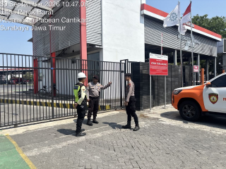 Sat Samapta Polres Tanjung Perak Patroli Dialogis di Pertamina Perak Barat, Perkuat Pengawasan Keamanan