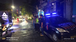 Polsek Asemrowo Patroli Mobile di Sejumlah Jalur, Antisipasi 3C dan Kejahatan Jalanan