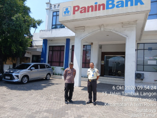 Polsek Asemrowo Patroli Dialogis di Bank Panin, Sampaikan Pesan Keamanan Antisipasi 3C