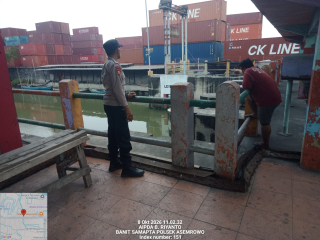 Polsek Asemrowo Pantau Pintu Air Balong II, Debit Air Laut dan Sungai Normal