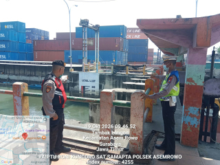 Polsek Asemrowo Pantau Debit Air Rumah Pompa Balong II, Situasi Aman Tanpa Potensi Banjir