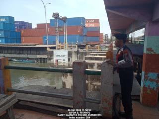 Polsek Asemrowo Pantau Debit Air di Rumah Pompa Balong II, Antisipasi Banjir dan 3C