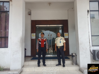 Polsek Asemrowo Patroli Objek Vital Panin Bank Tambak Langon, Antisipasi Kerawanan 3C