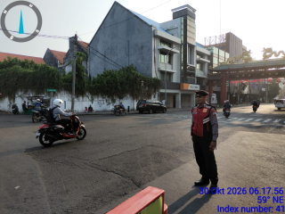 Polsek Pabean Cantikan Gelar Commander Wish di Jalan Kembang Jepun