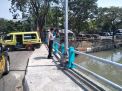 Polsek Pabean Cantikan Pantau Debit Air di Sungai Kalimas, Antisipasi Bahaya Banjir