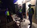 Polsek Krembangan Gelar Patroli Malam di Pemukiman, Titip Pesan Waspada Orang Tak Dikenal