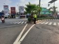 Unit Lantas Polsek Krembangan Lakukan Pengaturan Pagi Cegah Kemacetan