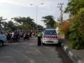 Polsek Kenjeran Atur Lalu Lintas Pagi di Jalan Pogot