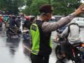 Polsek Krembangan Atur Lalu Lintas Rutin di Pagi Hari