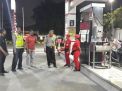Polsek Asemrowo Patroli SPBU, Sampaikan Himbauan Waspada Uang Palsu