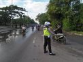 Satlantas Polres Tanjung Perak Lakukan Pengaturan Pagi, Beri Pelayanan Masyarakat