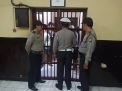 Pantau Kesehatan Tahanan, Polsek Pabean Cantikan Lakukan Pengecekan