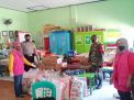 Babinkamtibmas Sidotopo Bagikan Sembako Untuk Warga Kampung Tangguh Terdampak Pandemi Covid-19