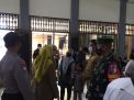 Polsek Kenjeran Gelar Pengamanan Vaksinasi di Kantor Kecamatan