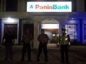 Gelar Patroli Malam di Kantor Bank, Polsek Asemrowo Antisipasi Kriminalitas