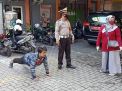 Polsek Asemrowo Gelar Operasi Penertiban Masker Bareng Satpol PP, Amankan 12 Orang Pelanggar