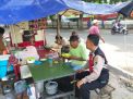 Babinkamtibmas Bongkaran Sampaikan Pesan Jaga Kerukunan