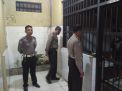 Polsek Kenjeran Pantau Kondisi Tahanan Usai Apel Pagi