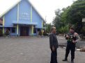 Satsabhara Polres Tanjung Perak Gelar Patroli Gereja, Antisipasi Kerawanan