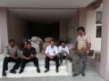 Babinkamtibmas Perak Timur Amankan Pindahan 200 KK Ke Rusunawa Indrapura