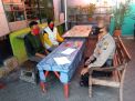 Panit Binmas Polsek Semampir Beri Arahan Ke Tim Relawan Kampung Tangguh