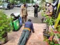 Polres Tanjung Perak Gelar Operasi Penertiban Masker Gabungan Bersama Instansi di Jalan Dupak Rukun