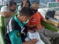 Personil Urkes Bag Sumda Polres Tanjung Perak Kunjungi Anggota Sakit Untuk Pantau Perkembangan Kesehatan