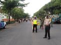 Wakapolsek Krembangan Pimpin Operasi Penertiban Masker di Jalan Demak