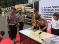 Kapolres Tanjung Perak Tandatangani Prasasti Peresmian Renovasi Ruang SPKT