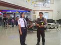 Satsabhara Polres Tanjung Perak Lakukan Pengamanan di Kantor Bank