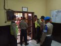 Pantau Kesehatan Tahanan, Polsek Pabean Cantikan Lakukan Pengecekan Rutin