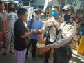 Panit Binmas Polsek Krembangan Bagikan Masker Ke Pasar Bangunrejo