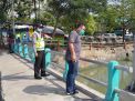Pantau Debit Air Sungai Kalimas, Polsek Pabean Cantikan Antisipasi Potensi Banjir