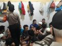 Polsek Asemrowo Pantau Kesehatan Tahanan, Lakukan Pengecekan Setiap Hari