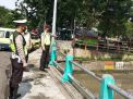 Polsek Pabean Cantikan Pantau Debit Air, Deteksi Dini Potensi Banjir