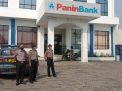 Personil Polsek Asemrowo Laksanakan Kegiatan Patroli Perbankan, Antisipasi Kerawanan