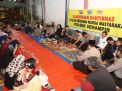 Kapolres Tanjung Perak Titip Pesan Kamtibmas di Acara Cangkrukan