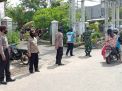 Polres Tanjung Perak Bersama Personil Gabungan Gelar Operasi Penertiban Masker di Jalan Tambak Wedi Baru