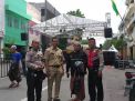 Kapolsek Pabean Cantikan Pantau Persiapan Pengajian di Jalan Kembang Jepun