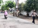 Polsek Kenjeran Gelar Operasi Penertiban Masker di Jalan Kyai Tambak Deres