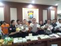 Polda Jatim Gelar Konferensi Pers Penangkapan Pengedar Narkoba Jaringan Internasional