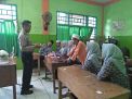 Panit Binmas Polsek Asemrowo Berikan Penyuluhan Kenakalan Remaja Dalam Operasi Bina Kusuma
