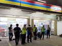 Polsek Asemrowo Patroli Malam di Mini Market Antisipasi Kerawanan