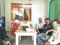 Babinkamtibmas Takal Kedinding Sambang Kampung Tangguh, Ingatkan Protokol Kesehatan Pencegahan Covid-19