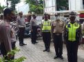 Polsek Asemrowo Gelar Baris Berbaris Dalam Program Kamis Pak Polis