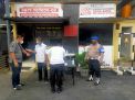 Urkes Polres Tanjung Perak Lakukan Cek Suhu Badan, Cegah Masuknya Orang Dengan Gejala Infeksi Covid-19