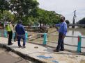 Pantau Debit Air, Polsek Pabean Cantikan Waspada Kemungkinan Banjir