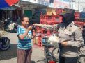 Polsek Kenjeran Gelar Operasi Penertiban Masker Sasar Pedagang Pasar Raharjo