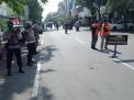 Polwan Polres Tanjung Perak Gabung Polsek Pabean Cantikan Gelar Penertiban Masker