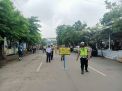 Kapolsek Semampir Pimpin Operasi Penertiban Masker di Jalan Pegirian